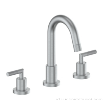 Deck Mount Basin Faucet 3 Hole